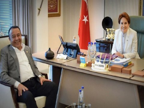 Daha bir deputat İYİ Partiyadan istefa verdi - Akşenerin müavini də...