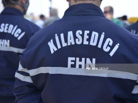 Mənzildə köməksiz qalan şəxs xilas edildi