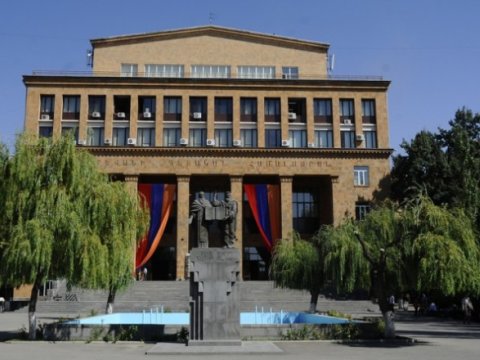 İrəvan Dövlət Universitetindəki yanğınla bağlı CİNAYƏT İŞİ AÇILDI