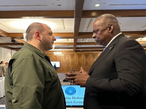 Ostin Umerovla nələri müzakirə etdi...