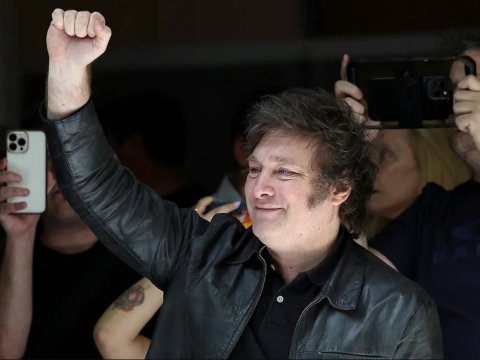 Argentinanın yeni prezidenti SEÇİLDİ