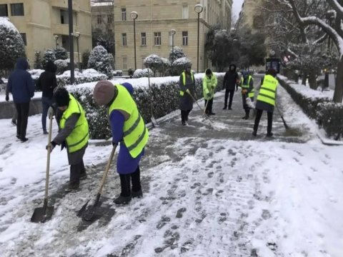 Bakıda qışa hazırlıq müzakirəsi - Tapşırıqlar verildi