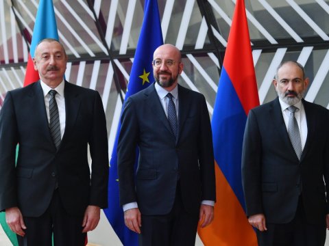 Şarl Mişel yeni Paşinyan-Əliyev görüşünə ÇALIŞIR