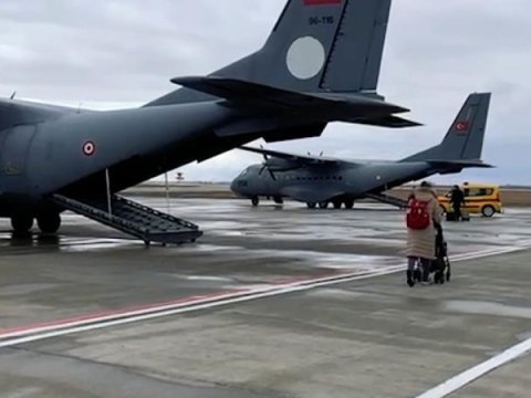 Qəzzadan təxliyə olunan 110 nəfər Türkiyəyə çatdırılıb