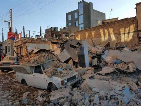 İranda 25 nəfər YARALANDI