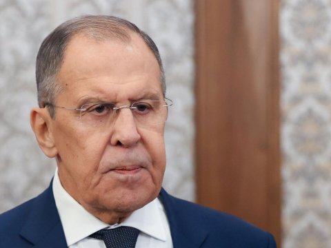 Münaqişənin həllində region ölkələri iştirak etməlidir - Lavrov