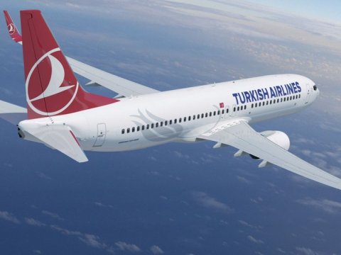 Türkiyə millisini aparan təyyarə Almaniyaya təcili eniş etdi