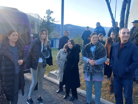 Köç karvanı Laçın şəhərinə çatdı - FOTOLAR
