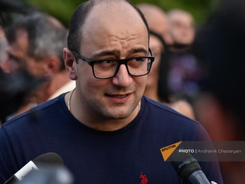 Ermənistanda müxalifət lideri istintaqda dindirilib