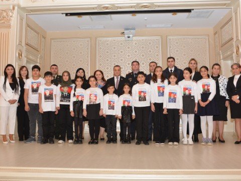Abşeronda Heydər Əliyevə həsr olunmuş konfrans keçirildi - FOTOLAR