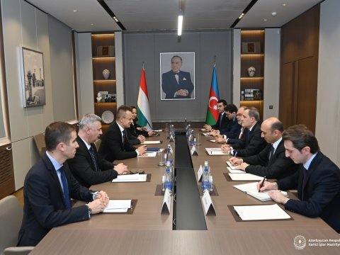 Azərbaycan və Macarıstan XİN rəhbərləri görüşdü - FOTO