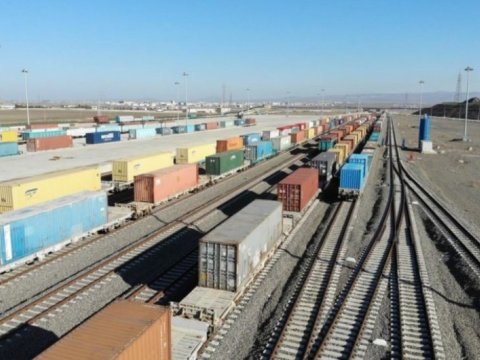 Dəmir yolu ilə daşınan tranzit yüklərin həcmi artırılacaq