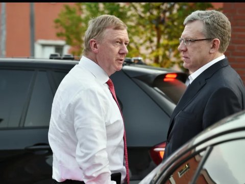 Zelenskidən yeni SANKSİYALAR