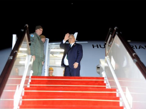 Orbanın Bakı səfəri başa çatdı - FOTO
