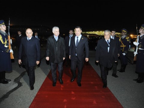 Sadır Japarov ölkəsinə DÖNDÜ