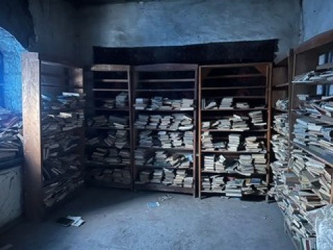 Ermənilər kitabxananı silah anbarı kimi istifadə edirmiş...- FOTO