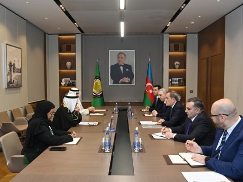 Nazir Baş katiblə əməkdaşlığı müzakirə etdi 
