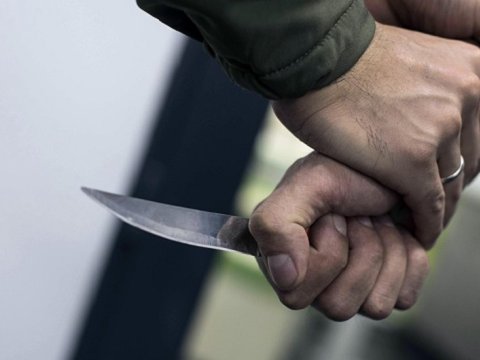 Bakıda şagird sinif yoldaşını bıçaqladı