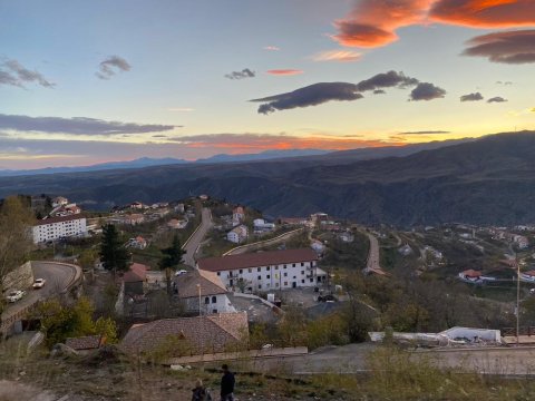 Laçının mərkəzi küçəsi Bakının “Tarqovu”su kimi olacaq - MÜSAHİBƏ