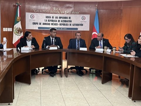 Meksika və Azərbaycan deputatlarının GÖRÜŞÜ