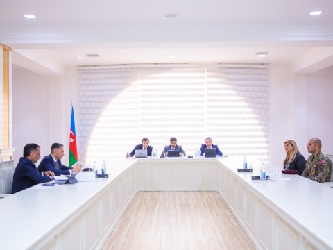 Rəşad Nəbiyev Salyanda vətəndaşları qəbul edib - FOTO