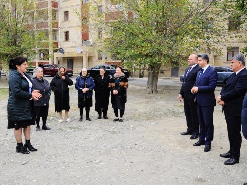 İcra başçısı vətəndaşın müraciətinə yerində baxdı - FOTO