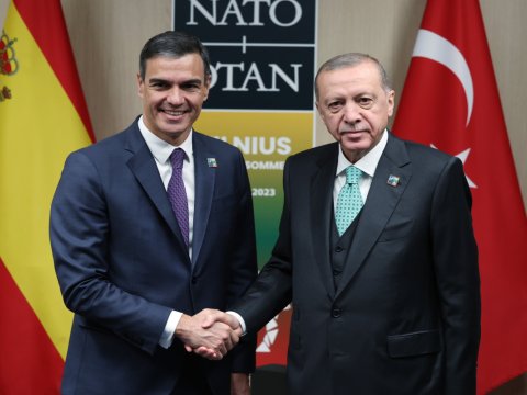 Ərdoğan İspaniya baş naziri ilə Qəzzanı müzakirə etdi 