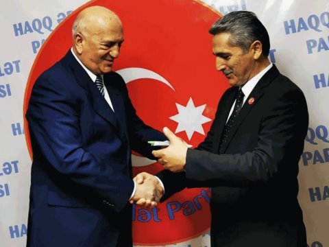 Əli İnsanov Zəlimxan Məmmədlini partiyasından çıxardı - VİDEO