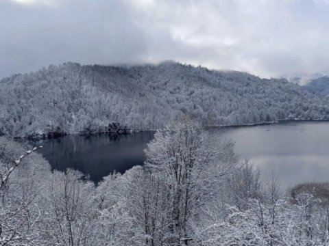 Göygöl, Şahdağ və Altıağac Milli Parklarına qar yağıb