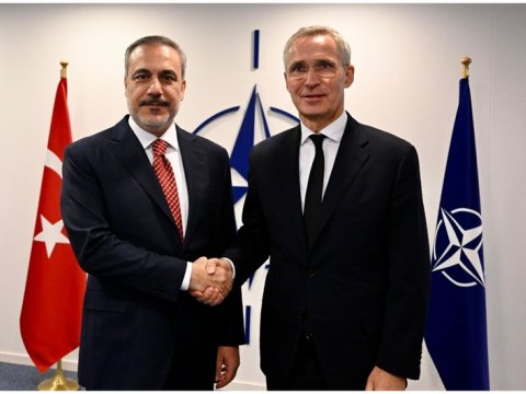 Hakan Fidan Stoltenberqlə görüşdü 