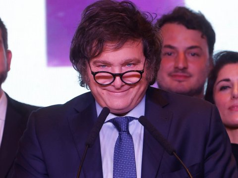 Argentina prezidenti yəhudiliyi qəbul edəcək