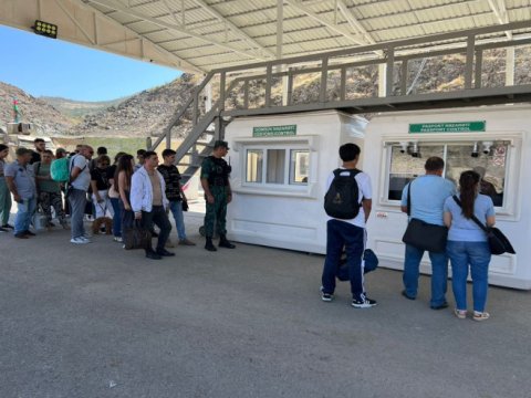 Erməniləri Xankəndidən \