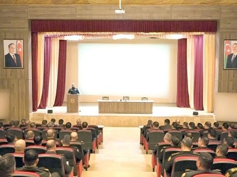 Orduda komanda-qərargah təlimi keçirilib - VİDEO