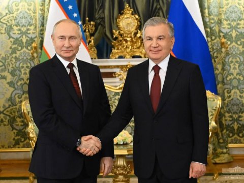 Putin Mirziyoyevlə nələri müzakirə etdi?