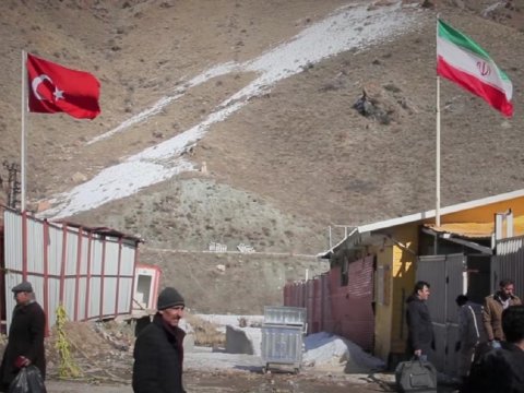 Türkiyə-İran sərhədində ZƏLZƏLƏ