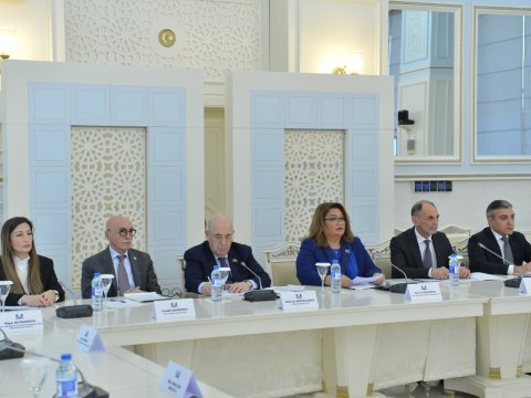 Milli Məclisdə ictimai dinləmə keçirilib