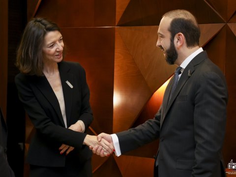 Mirzoyan Fransanın dövlət naziri ilə görüşdü - PAYLAŞIM
