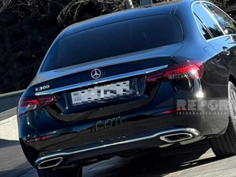 Milli Məclisin komitə sədrlərinə yeni xidməti avtomobillər verildi - FOTO