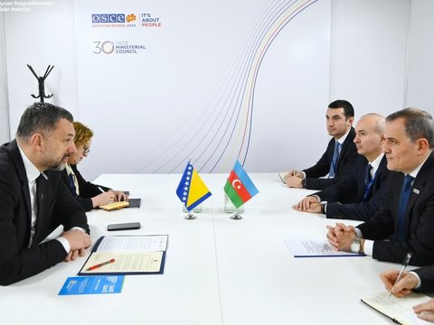 Ceyhun Bayramov Bosniya və Herseqovinanın xarici işlər naziri ilə görüşdü