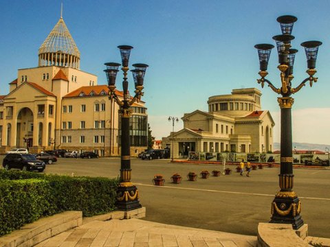 Erməniəsilli müəllimlər də Qarabağ Universitetinə cəlb oluna bilər