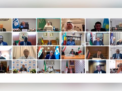 Azərbaycan gündəlik nə qədər neft hasil edəcək?