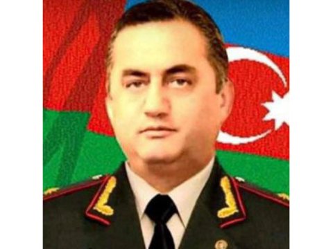 “Təkcə Nizami ilə mən yemişəm?” - Generalla polkovnik üzləşdi