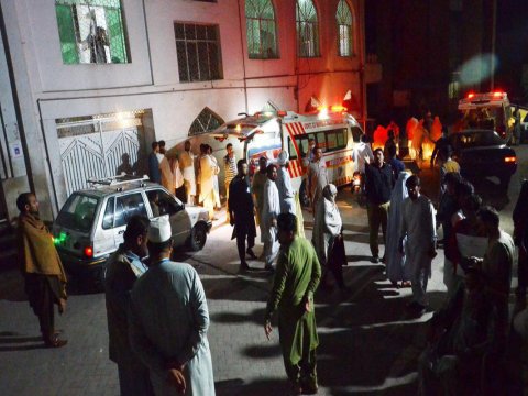 Pakistanda silahlı hücum - 11 ölü