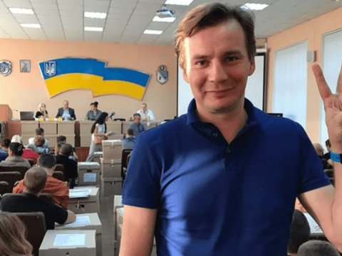 Ukraynada deputat istefa verdi