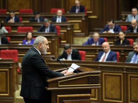 Paşinyan niyə növbədənkənar seçkiyə GEDİR...