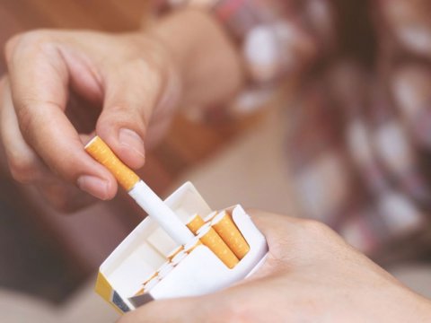 Siqaret çəkmə ilə psixi pozuntular arasında əlaqə aşkarlandı