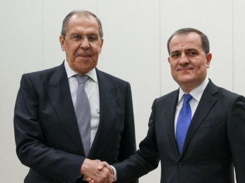 Lavrovla Ceyhun Bayramovun görüşü BAŞLAYIB