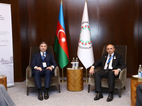 İcma sədri Ərdoğanın müavini ilə görüşdü