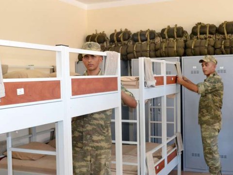 Hərbçilərin sosial-məişət şəraitinin yaxşılaşdırılması üçün tədbirlər görüləcək