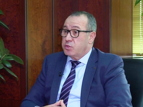 Mərkəzi Bankın baş direktoru işdən ÇIXARILDI